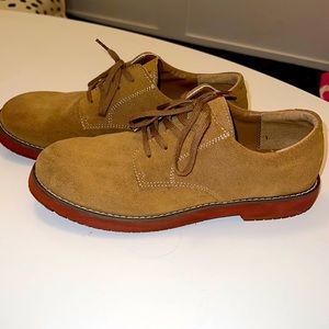 Sperry Boys Caspian Bucks sz 5.5